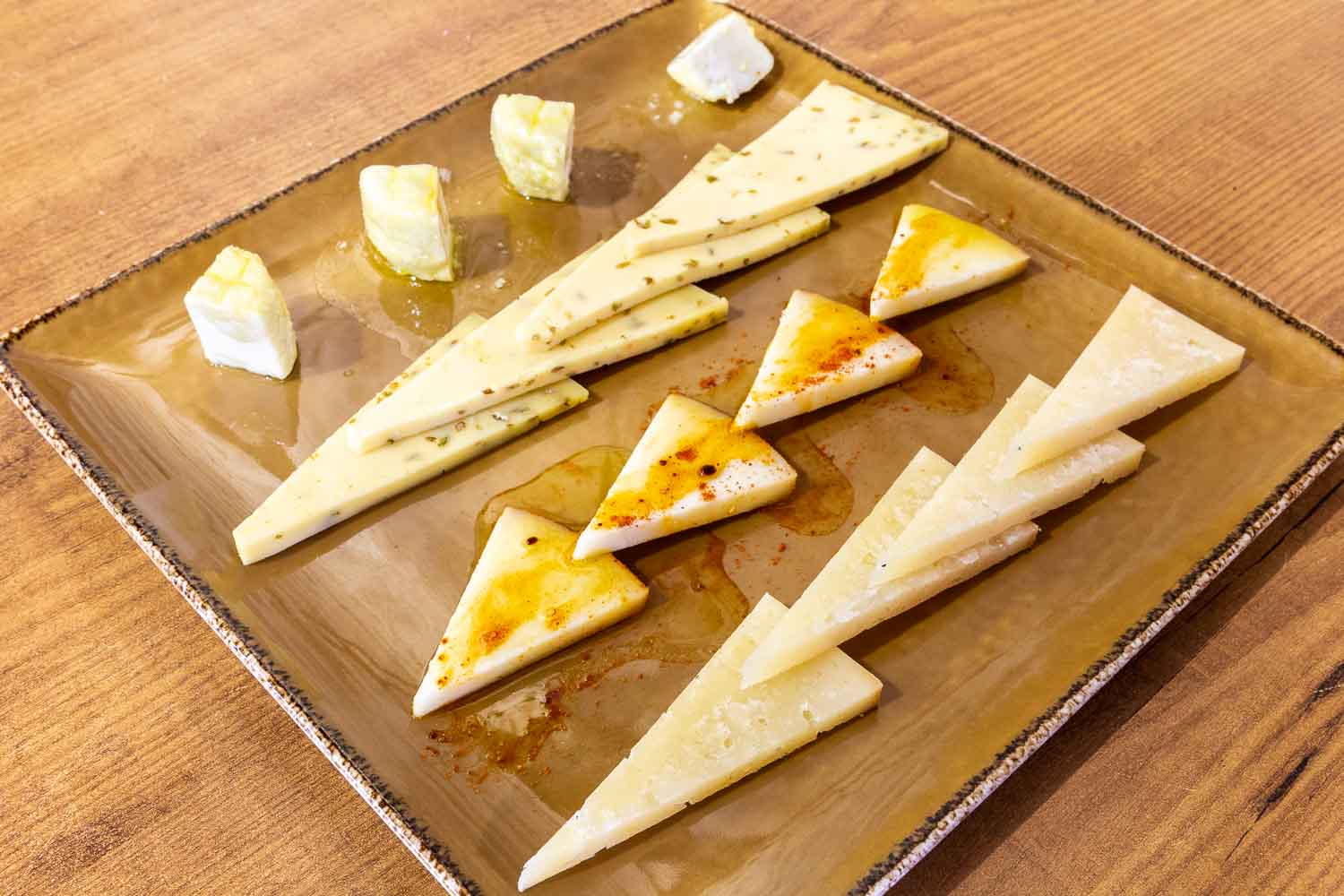 Assorted board  with 4 cheeses