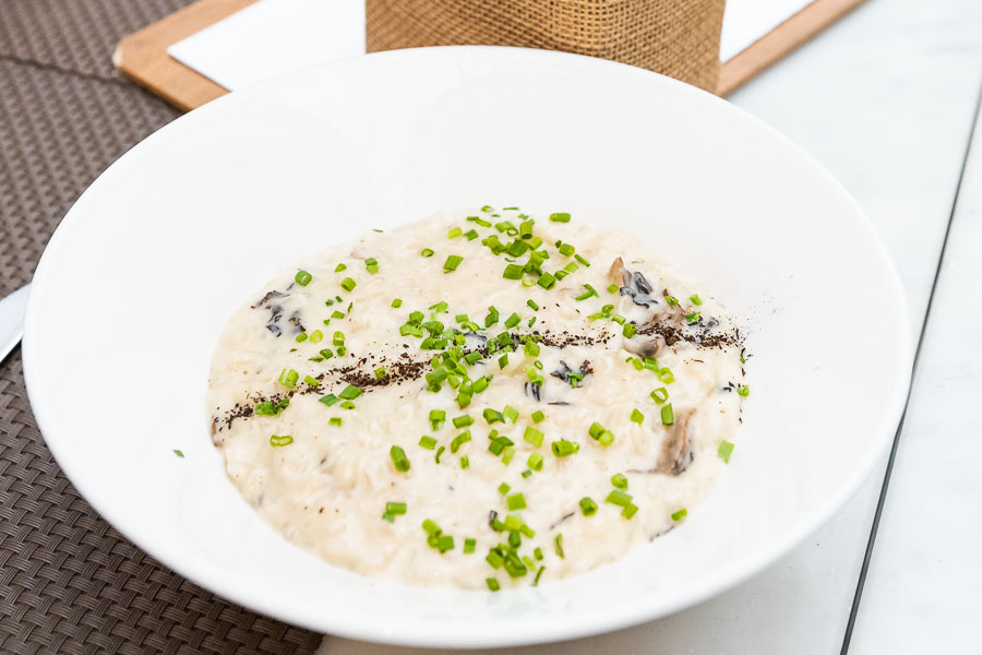 Risotto with truffled mushrooms