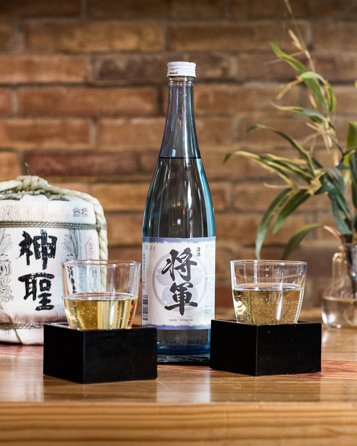 Botella de sake