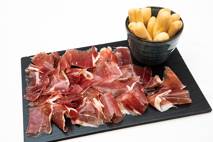 Iberian Ham with olive oil picos