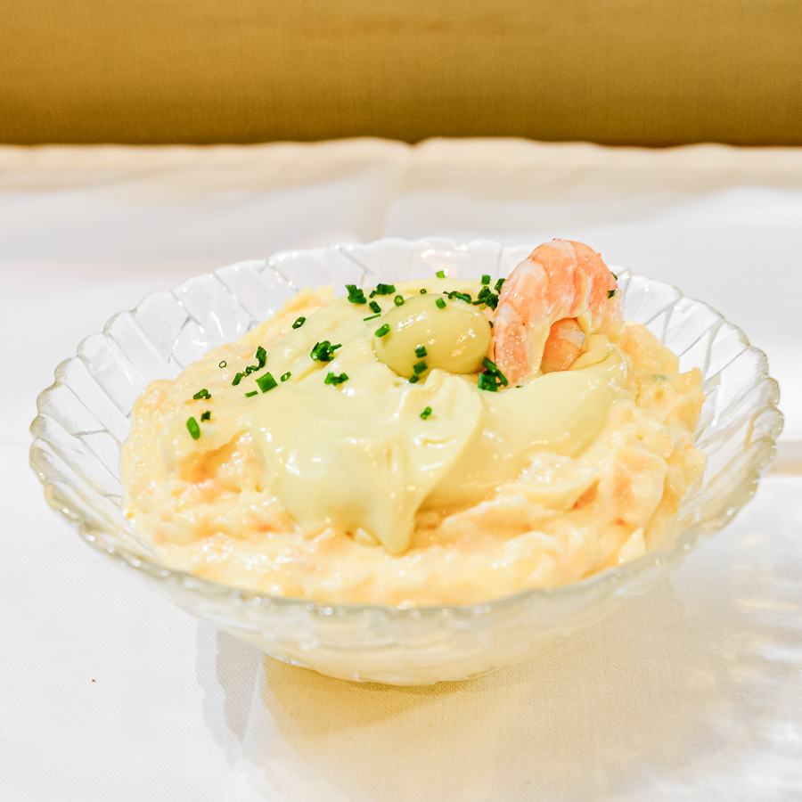 Russian salad with shrimps