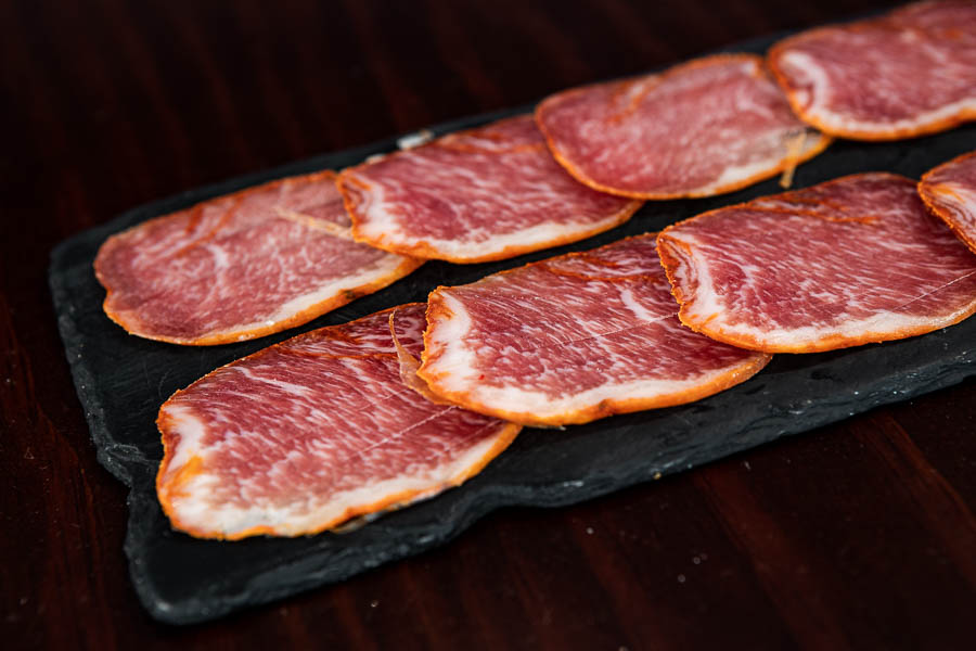 Cured Iberian pork loin (70gr)