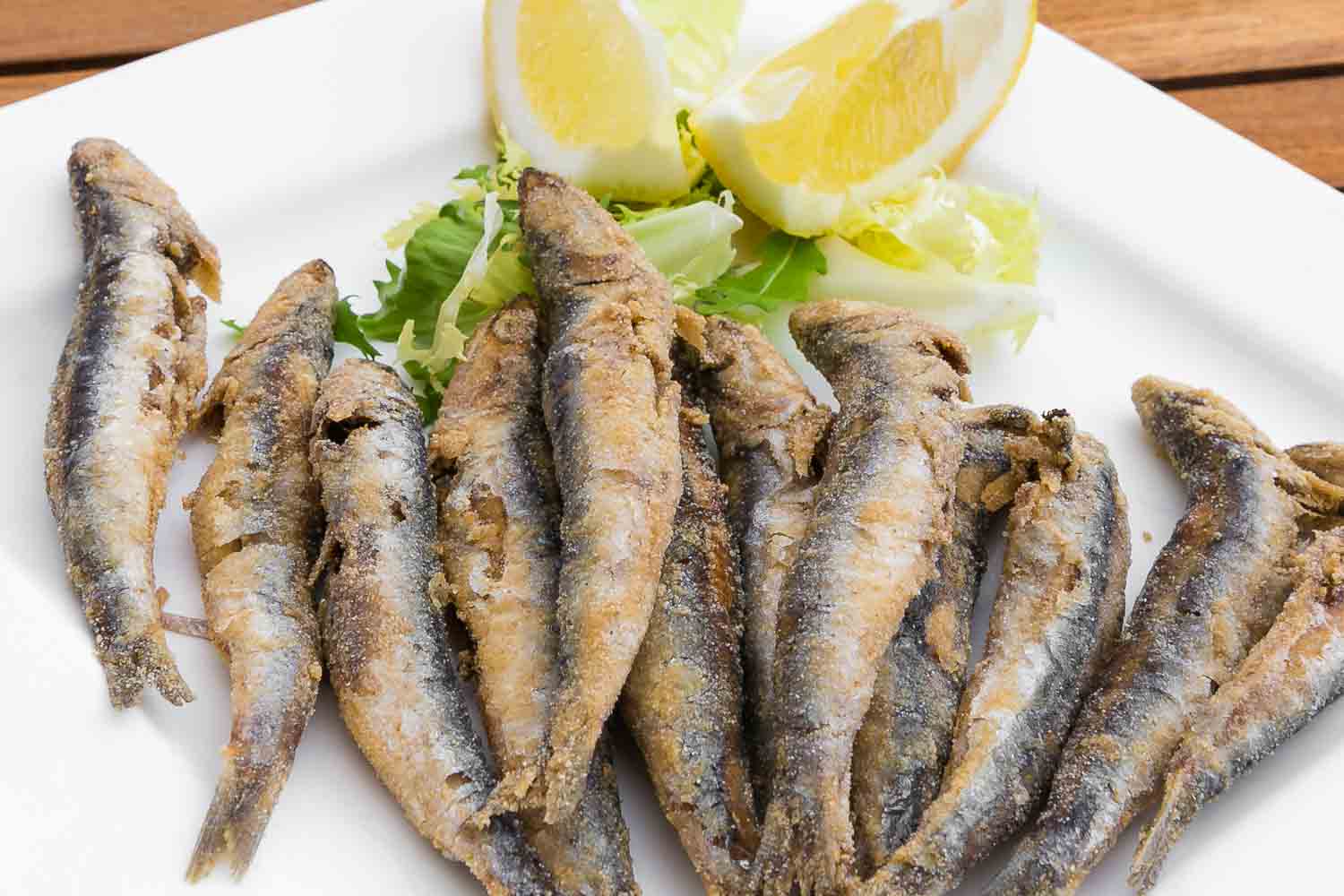 Fried anchovies