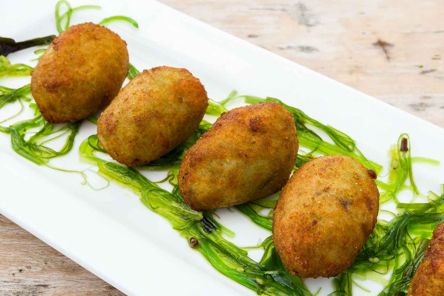 Seaweed croquettes 