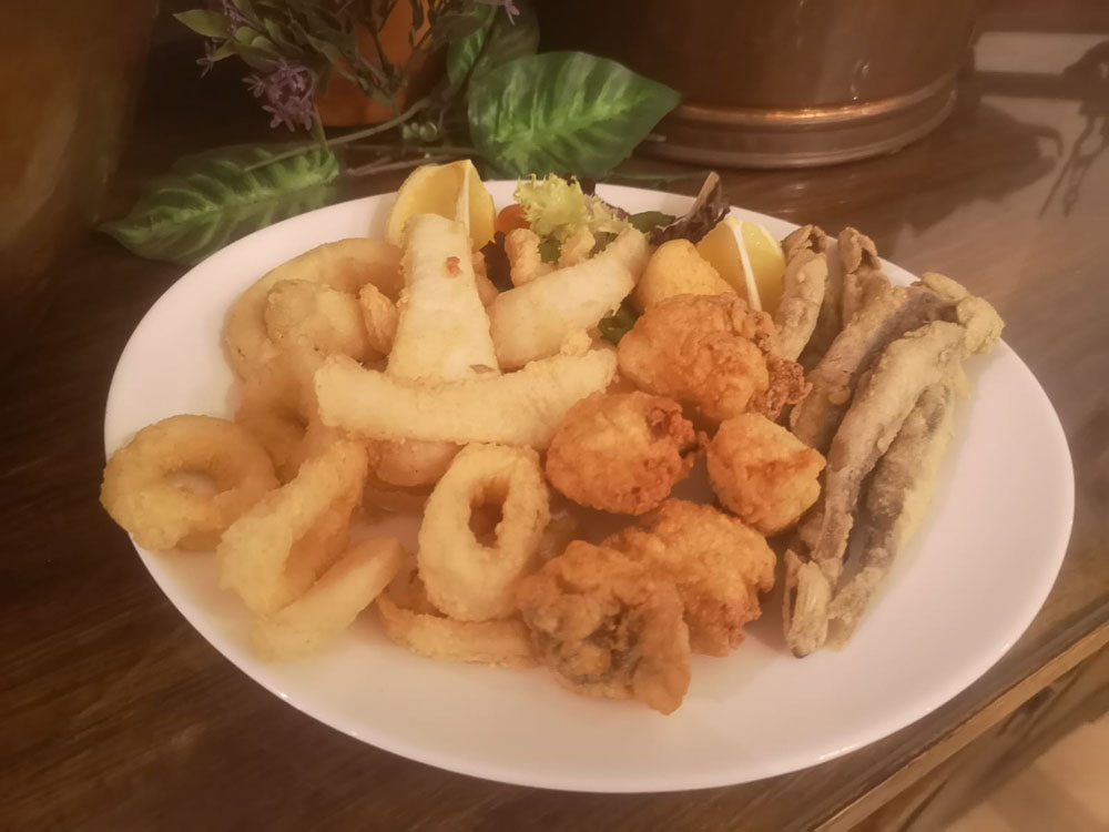 Assorted fried fish
