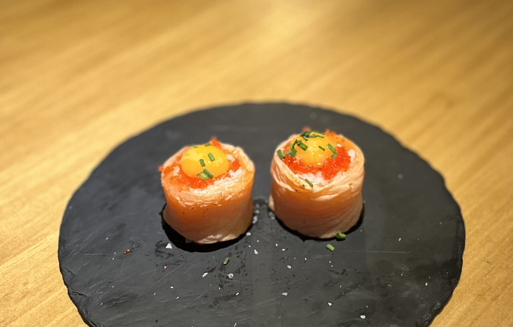 Gunkan salmon, quail egg and tobiko roe