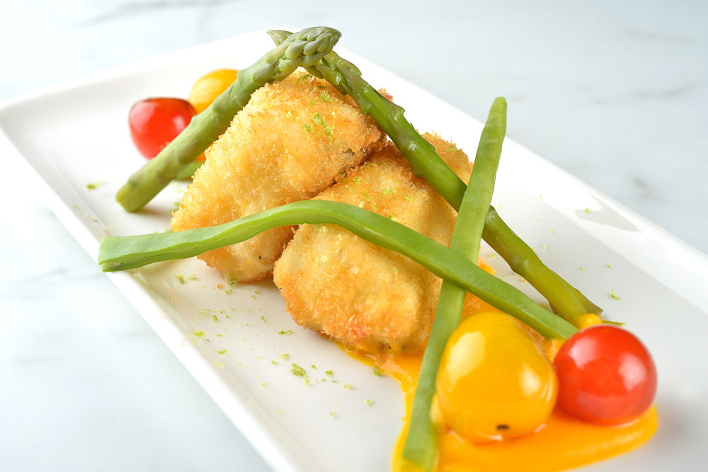 Lumids of crunchy cod with orange and carrot