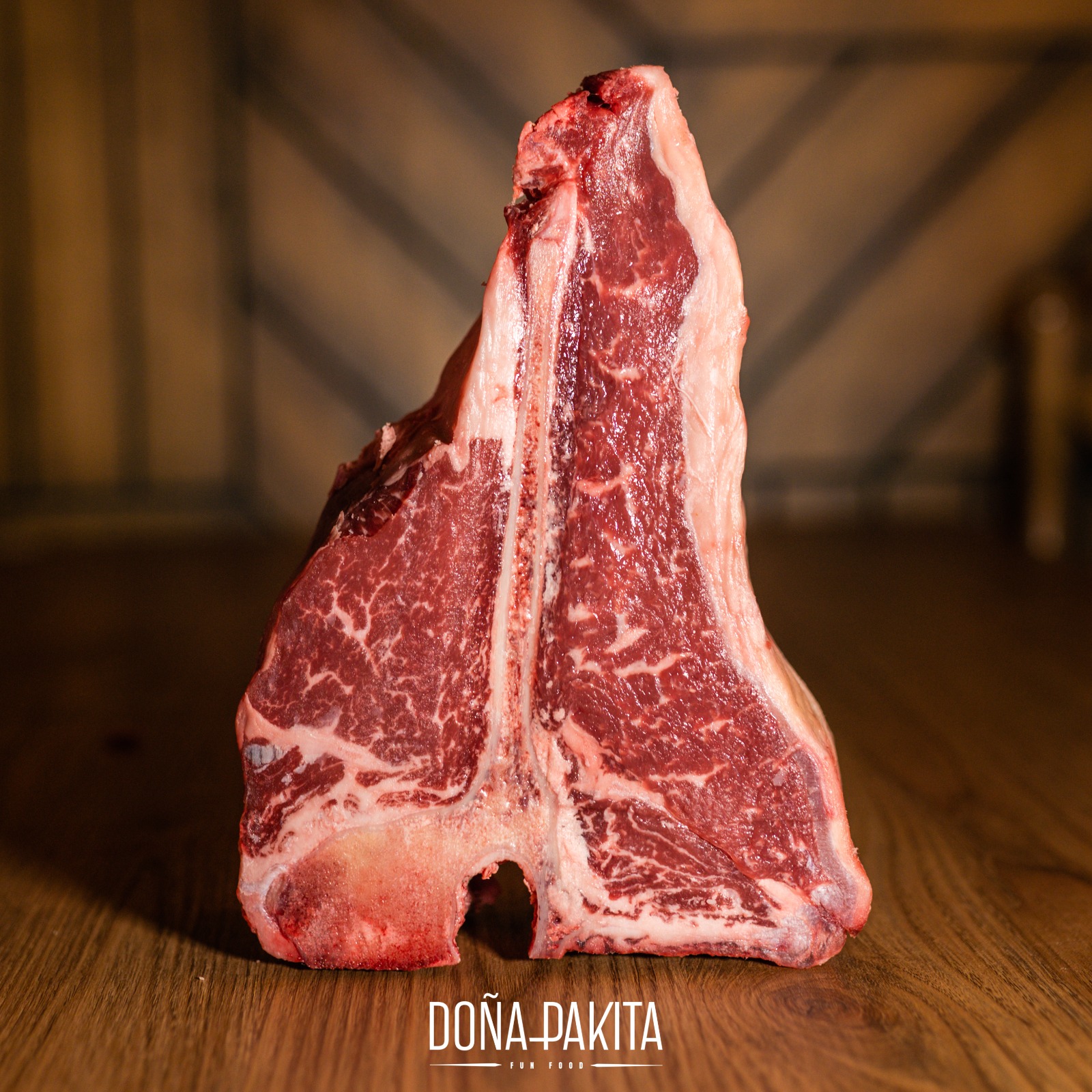 Beef T-bone steak (1kg)