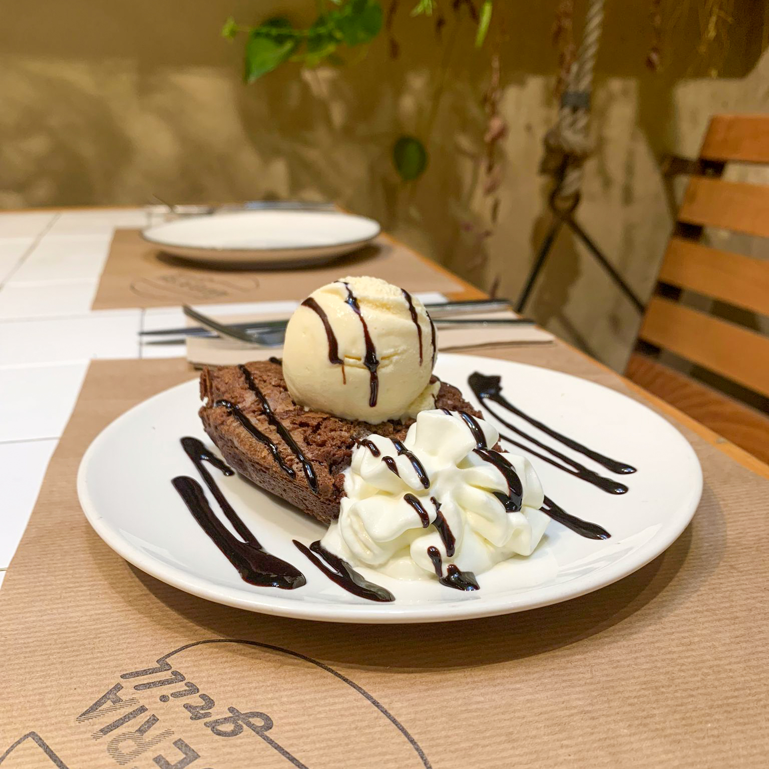 Chocolate and walnut brownie with vanilla ice cream