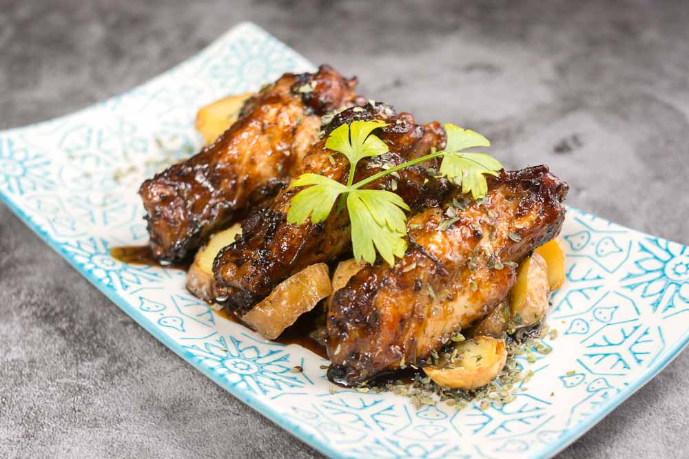 Chicken wings with coca cola sauce