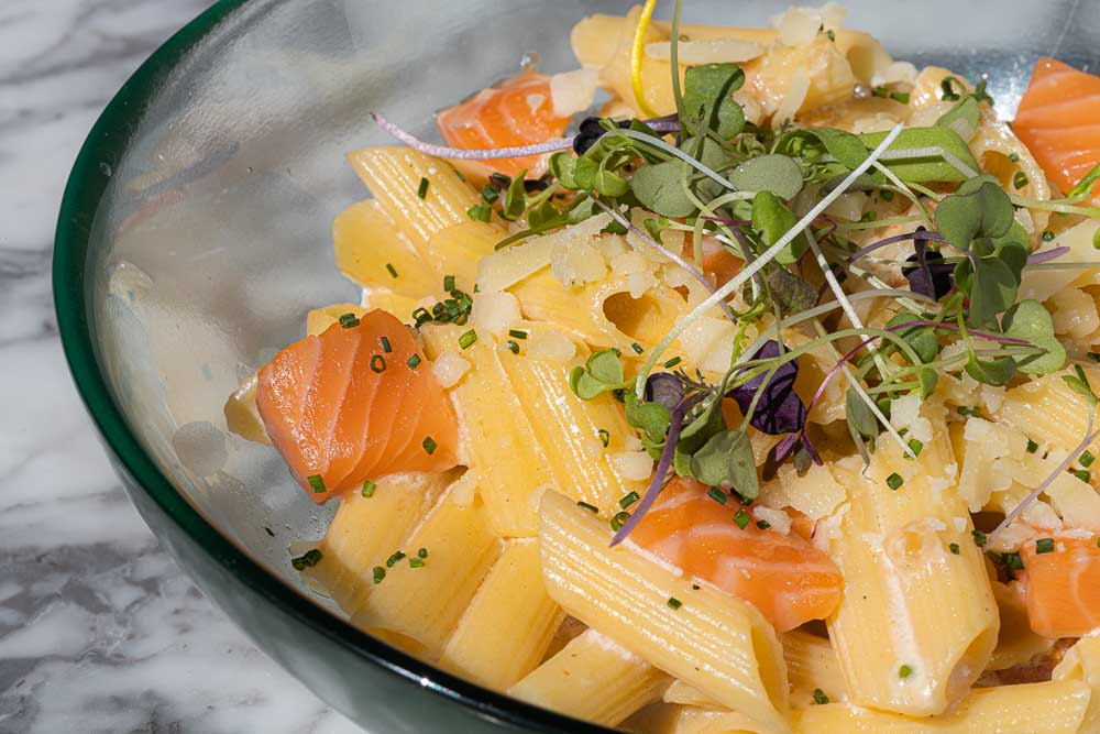Pasta with salmon with vodka