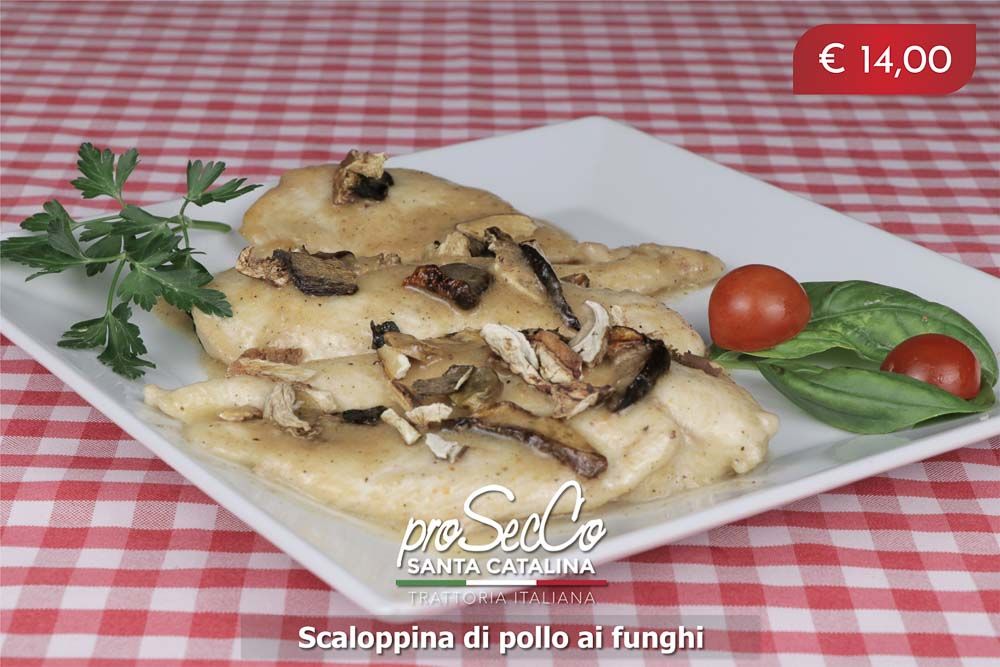 Chicken escalopin with mushrooms