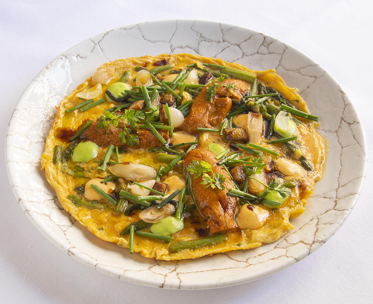 Raw cooked omelette  with baby prawns and `Oloroso` wine sauce